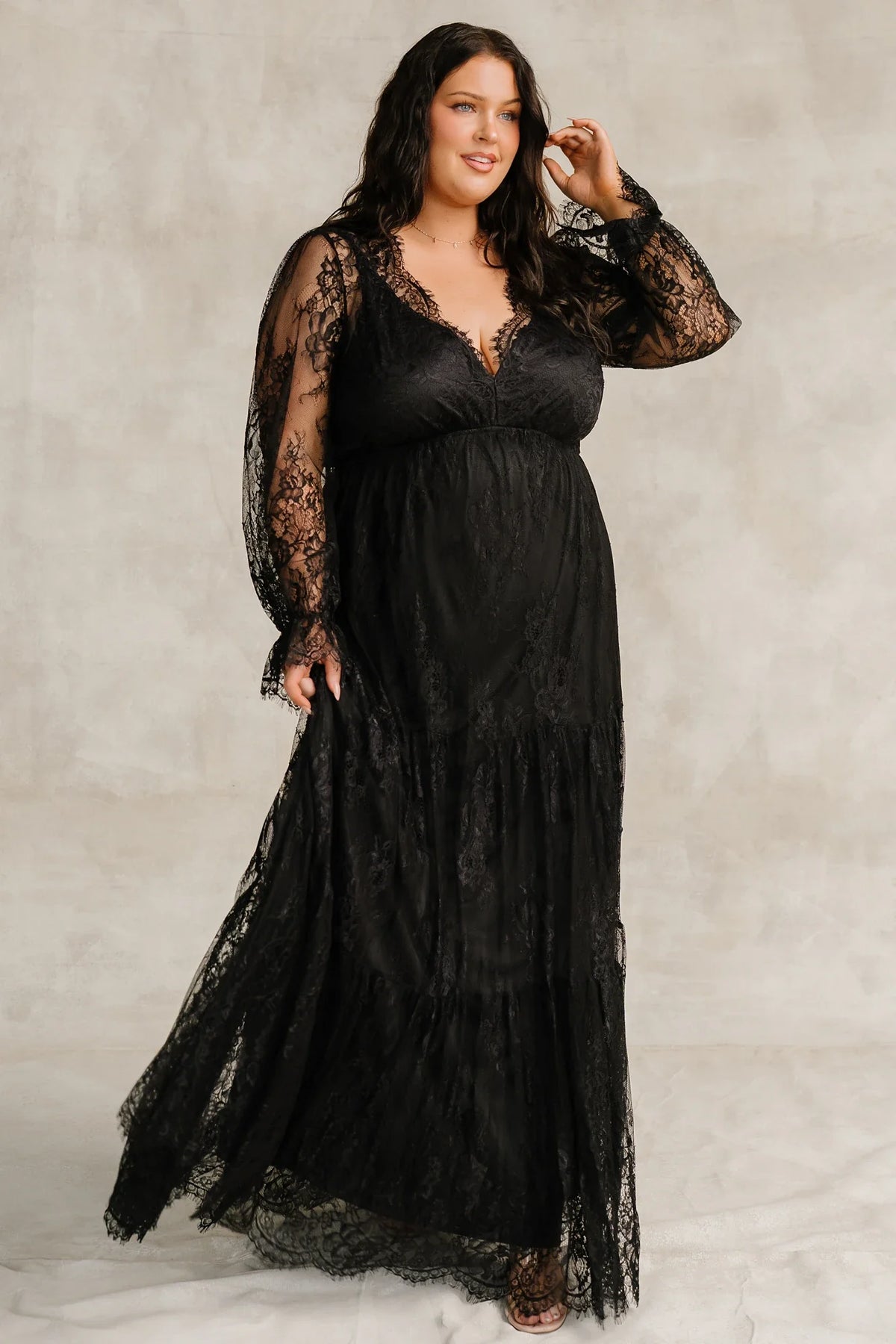 Gloria Lace Maxi Dress | Black Main image
