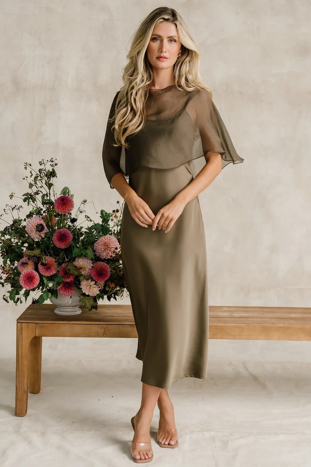 Zella Midi Dress | Olive Main image