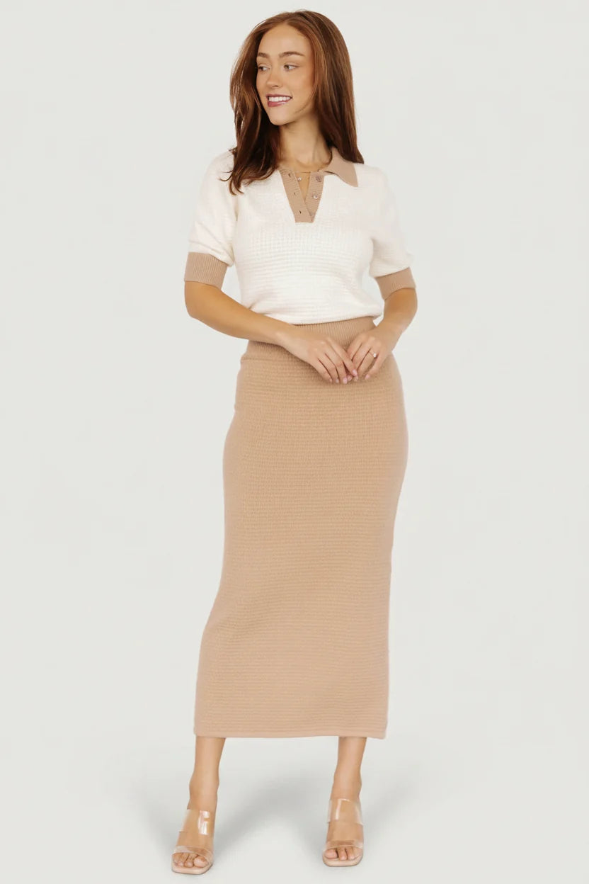Gwendolyn Collared Midi Dress | Taupe + Off White