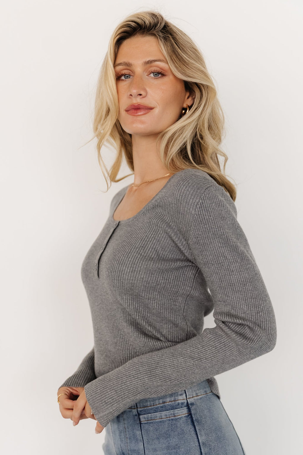 Leo Ribbed Henley Top | Gray