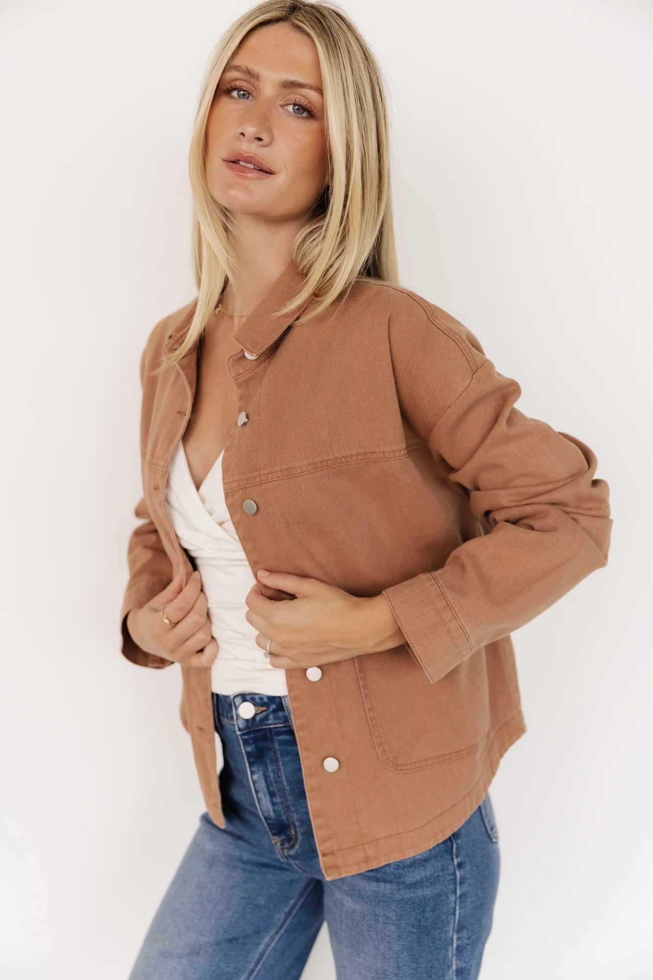 Finn Lightweight Jacket | Camel Secondary image