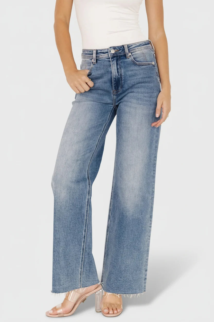 Noah High Rise Straight Leg Jeans | Medium Wash