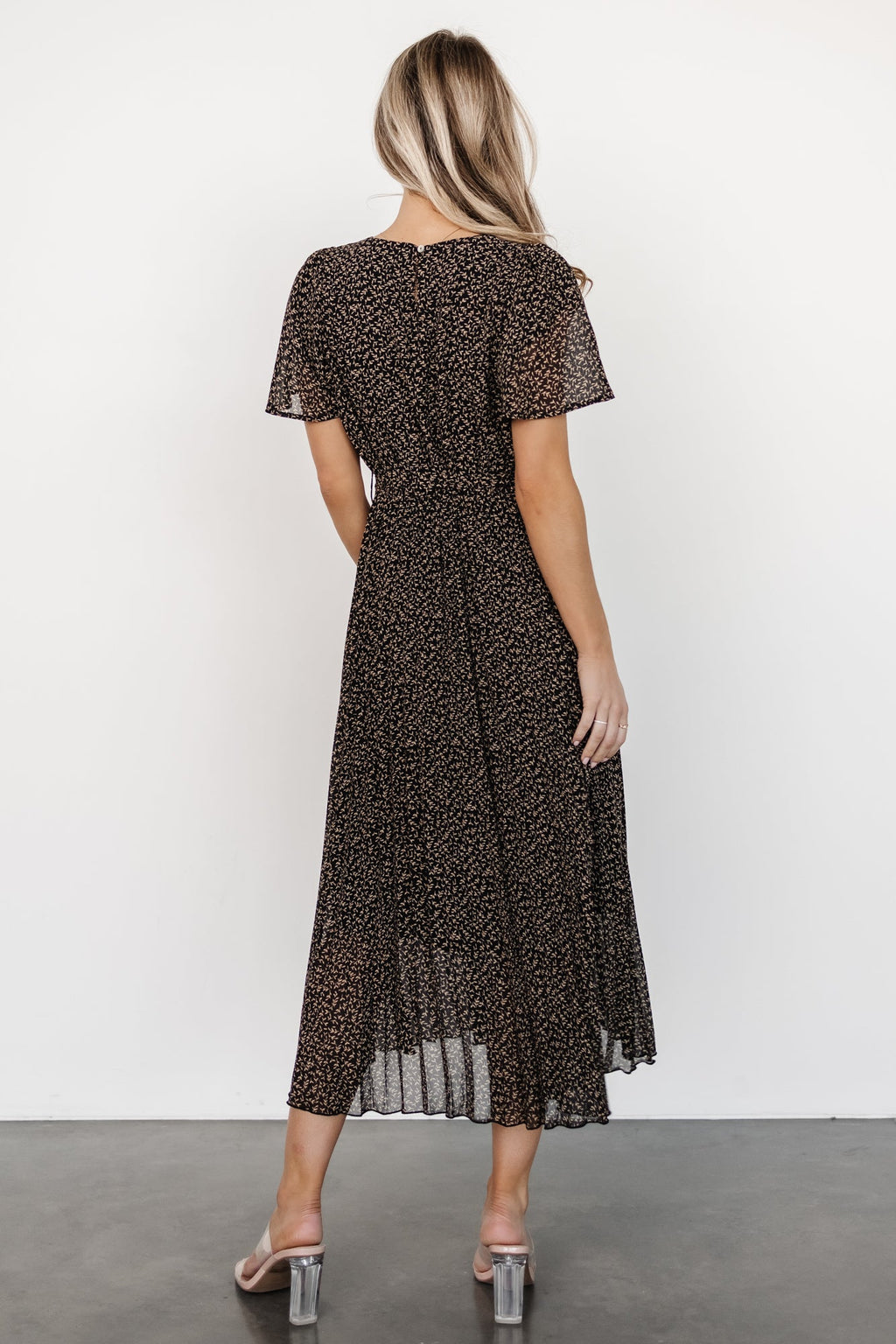 Prim Pleated Dress | Black Print