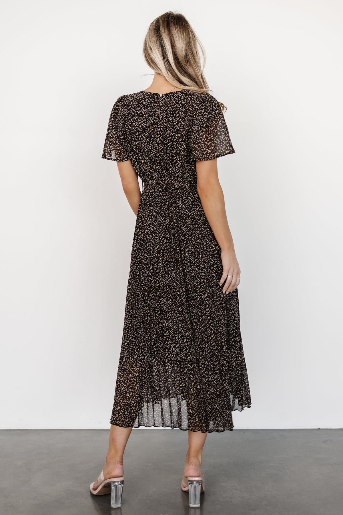 Prim Pleated Dress | Black Print