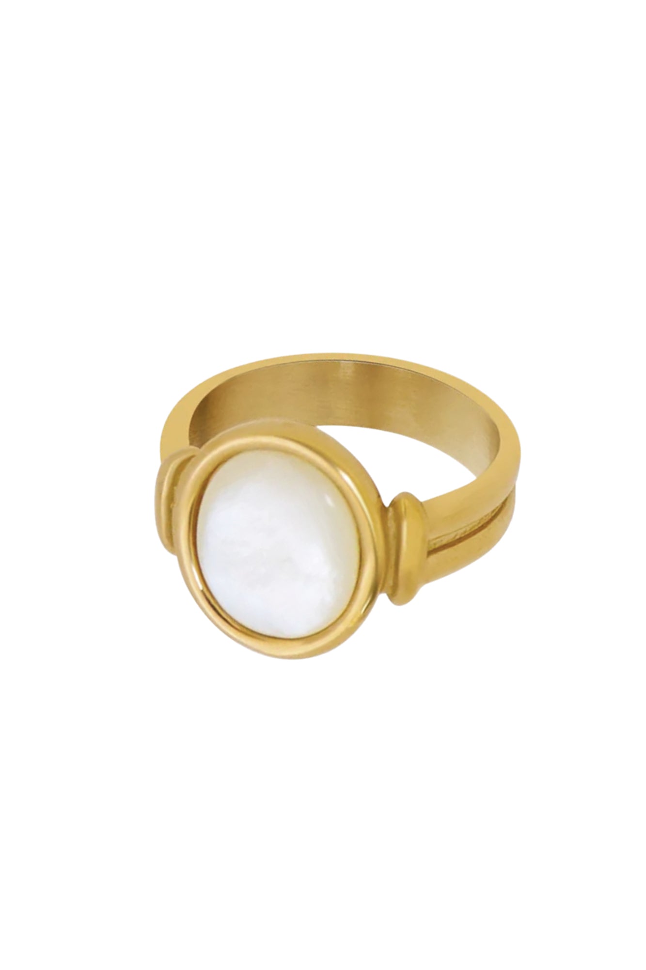 The Broadwater Ring in Gold Secondary image