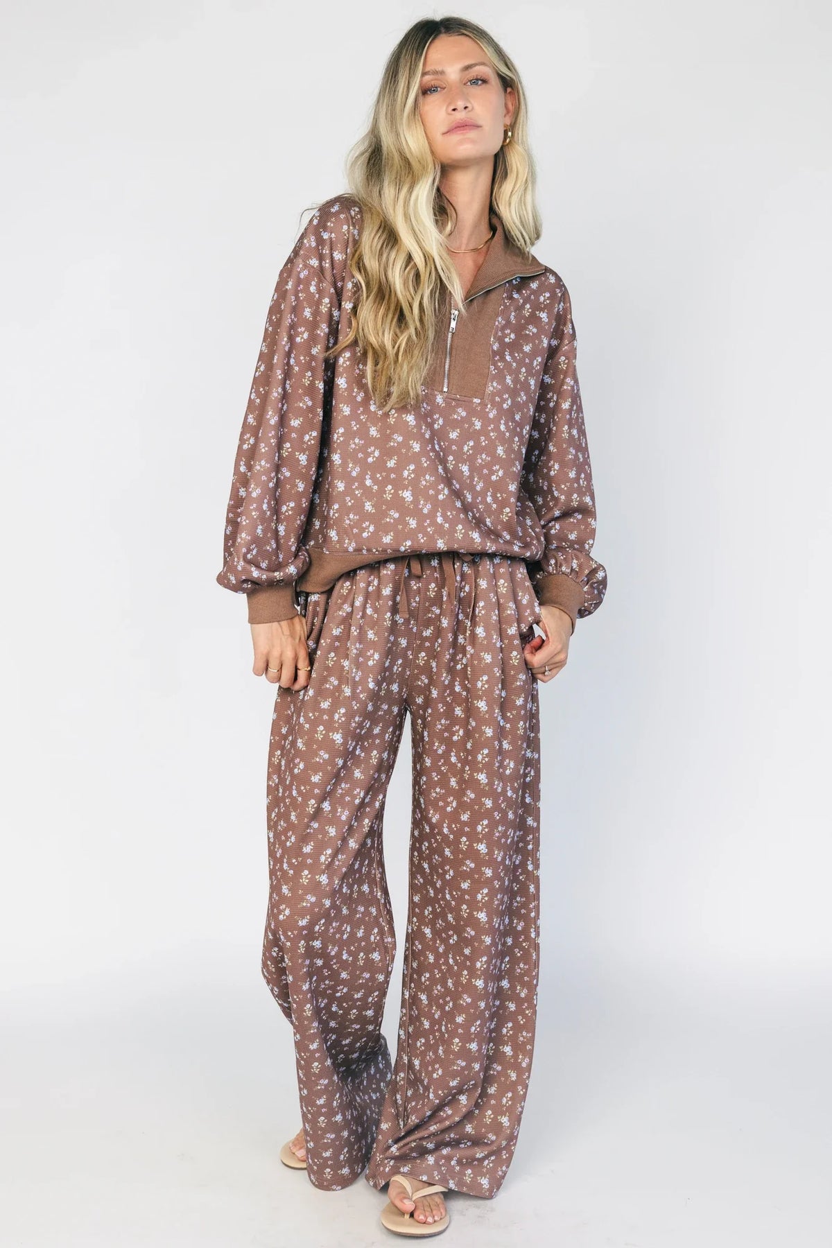 Diana Lounge Set | Brown Floral Main image