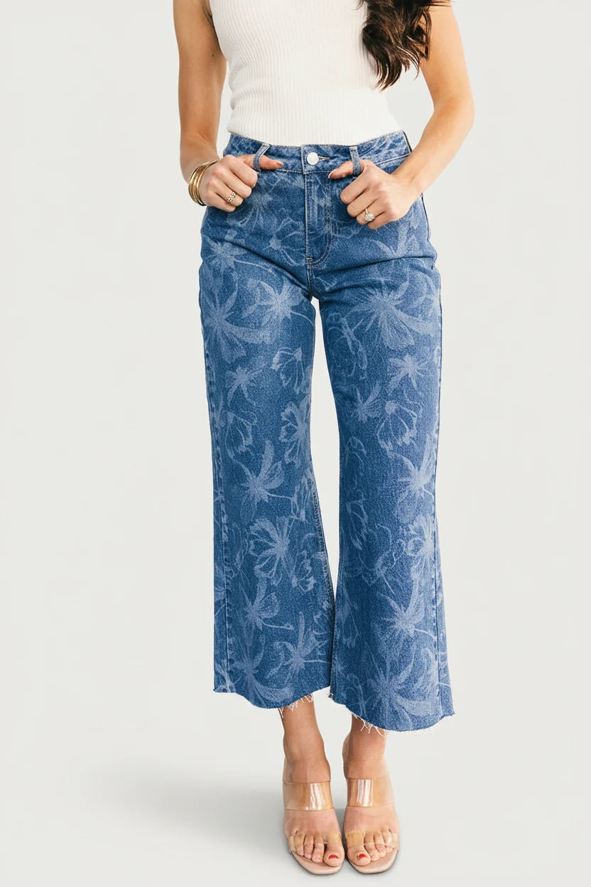 Cádiz Mid Rise Relaxed Jeans | Medium Floral Wash Main image