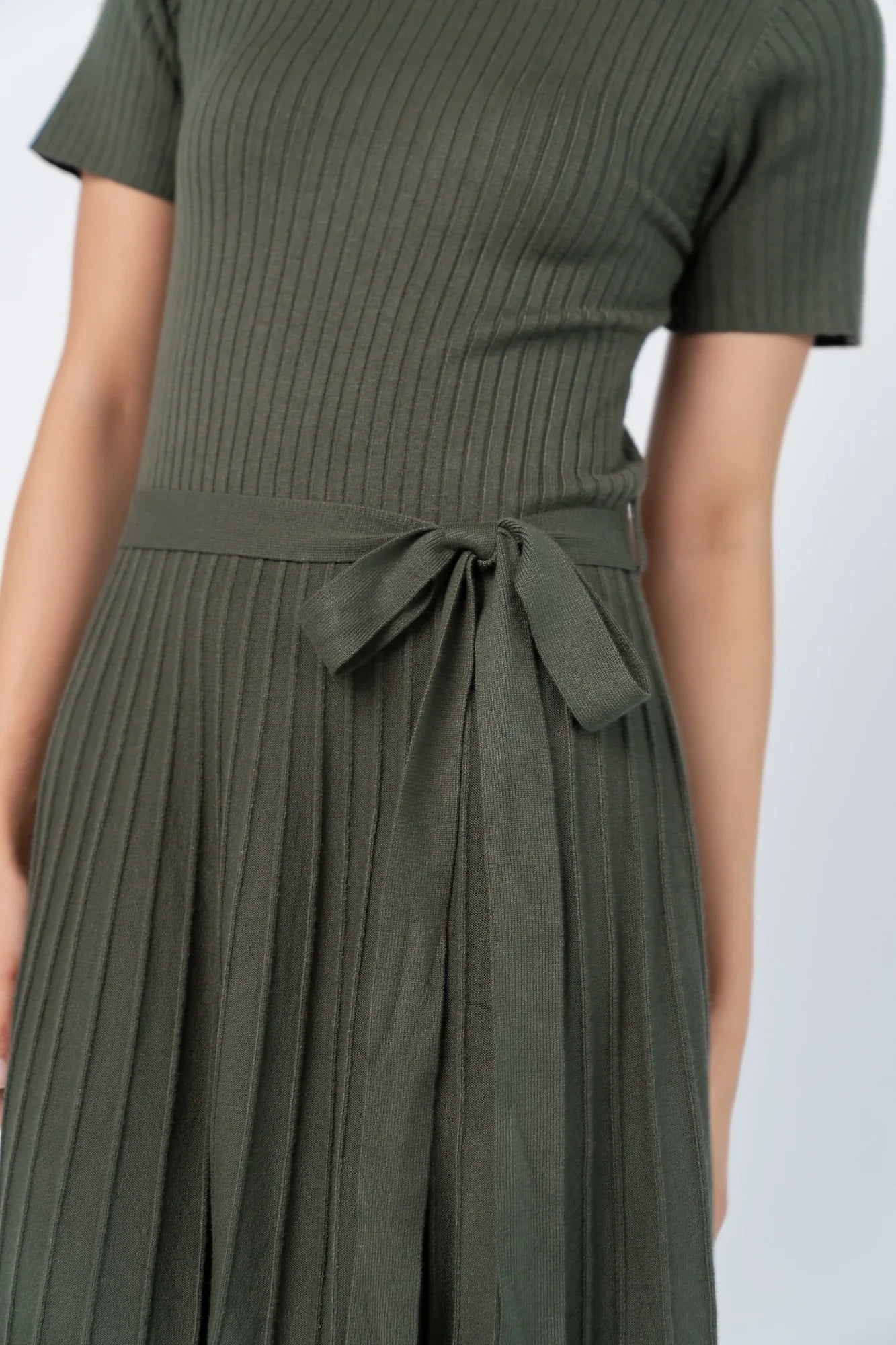 Jessamine Midi Dress | Dark Olive Secondary image
