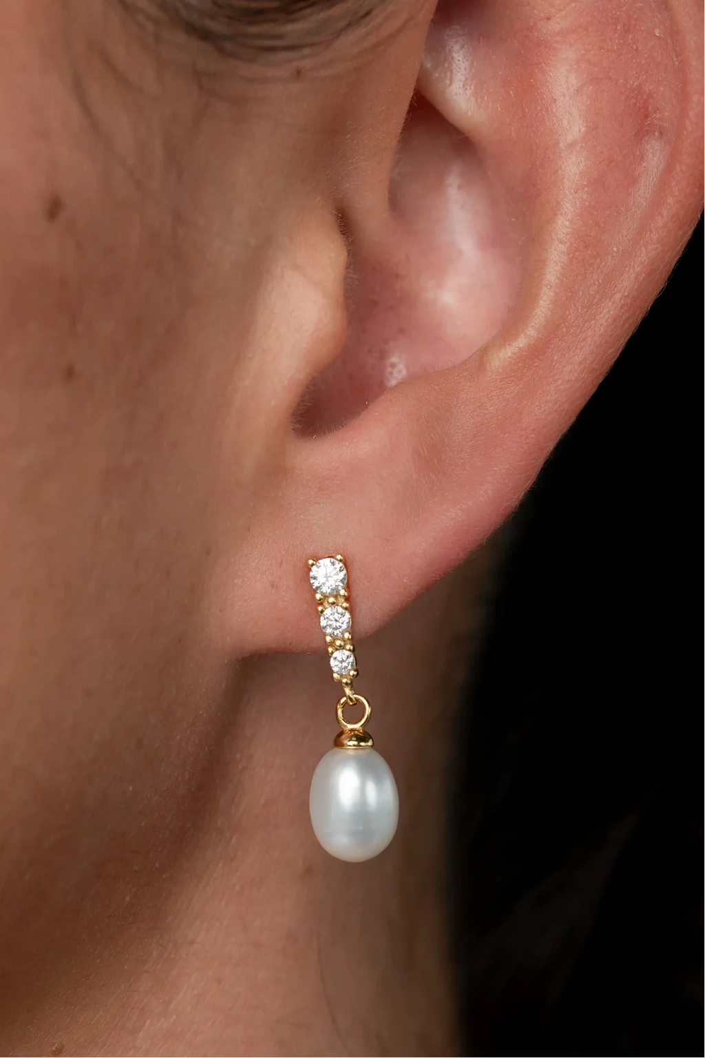 Romona Freshwater Pearl Earrings | Gold