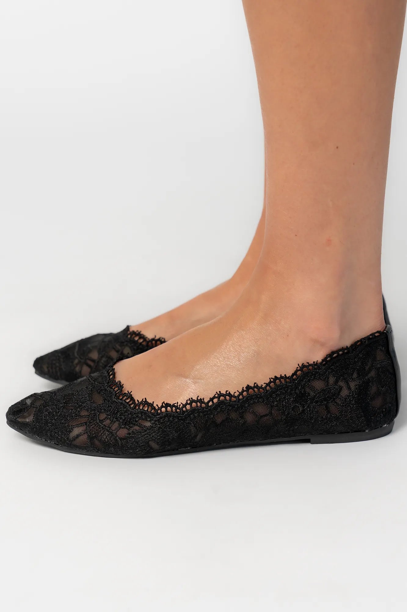 Eirena Lace Ballet Flats | Black Secondary image