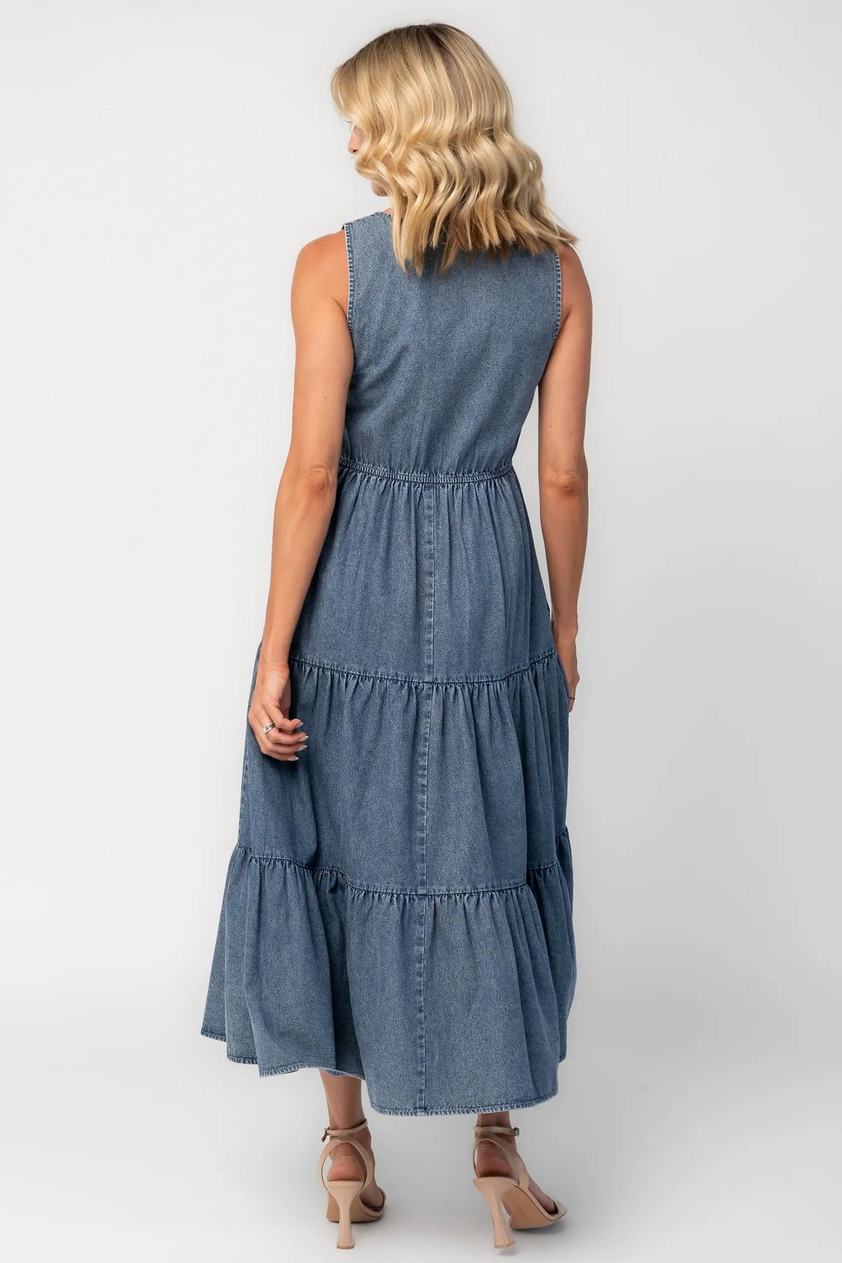 Park Avenue Denim Dress | Medium Wash
