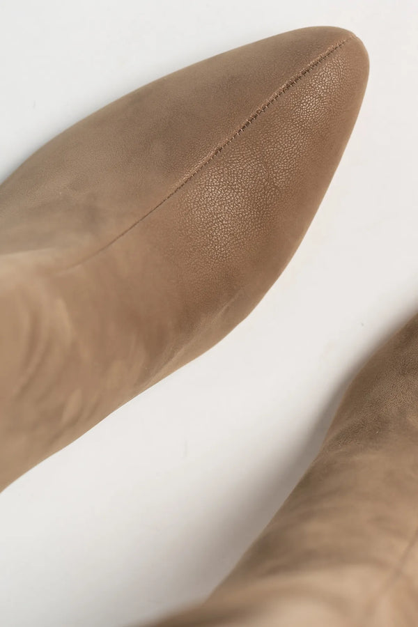 Caitlyn Pointed Toe Knee High Boots | Mocha