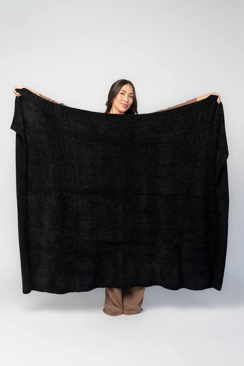 Chrissy Throw Blanket | Black