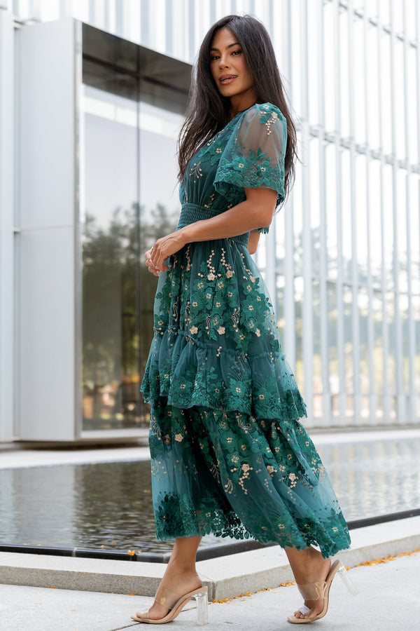 Lotte Embroidered Midi Dress | Emerald