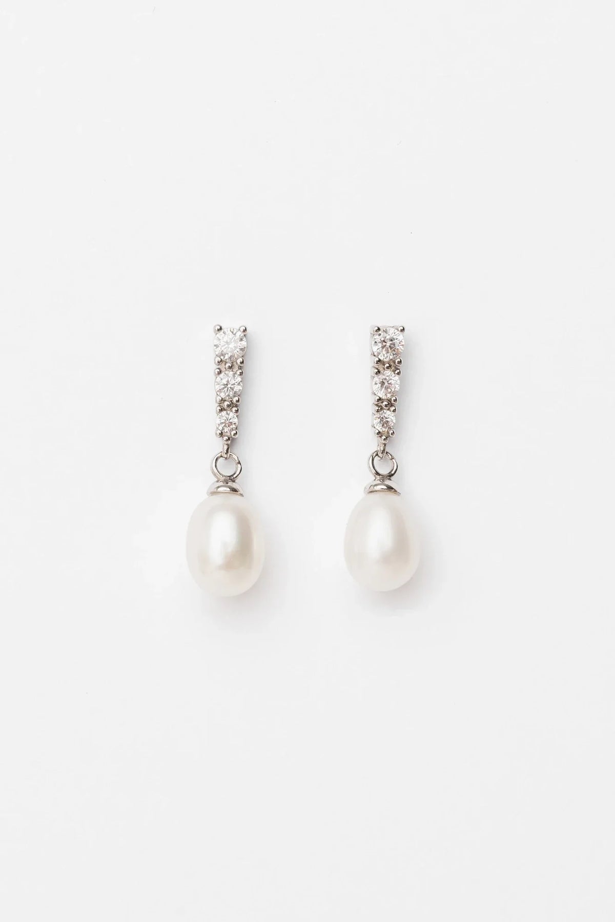 Romona Freshwater Pearl Earrings | Silver