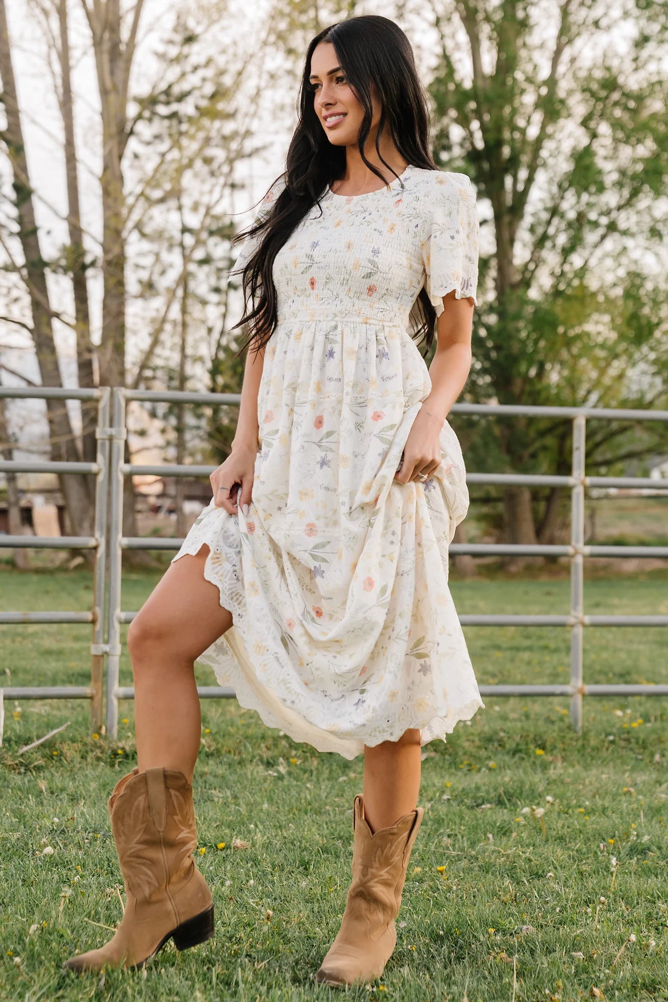 Maribel Lace Midi Dress | Cream Floral Secondary image