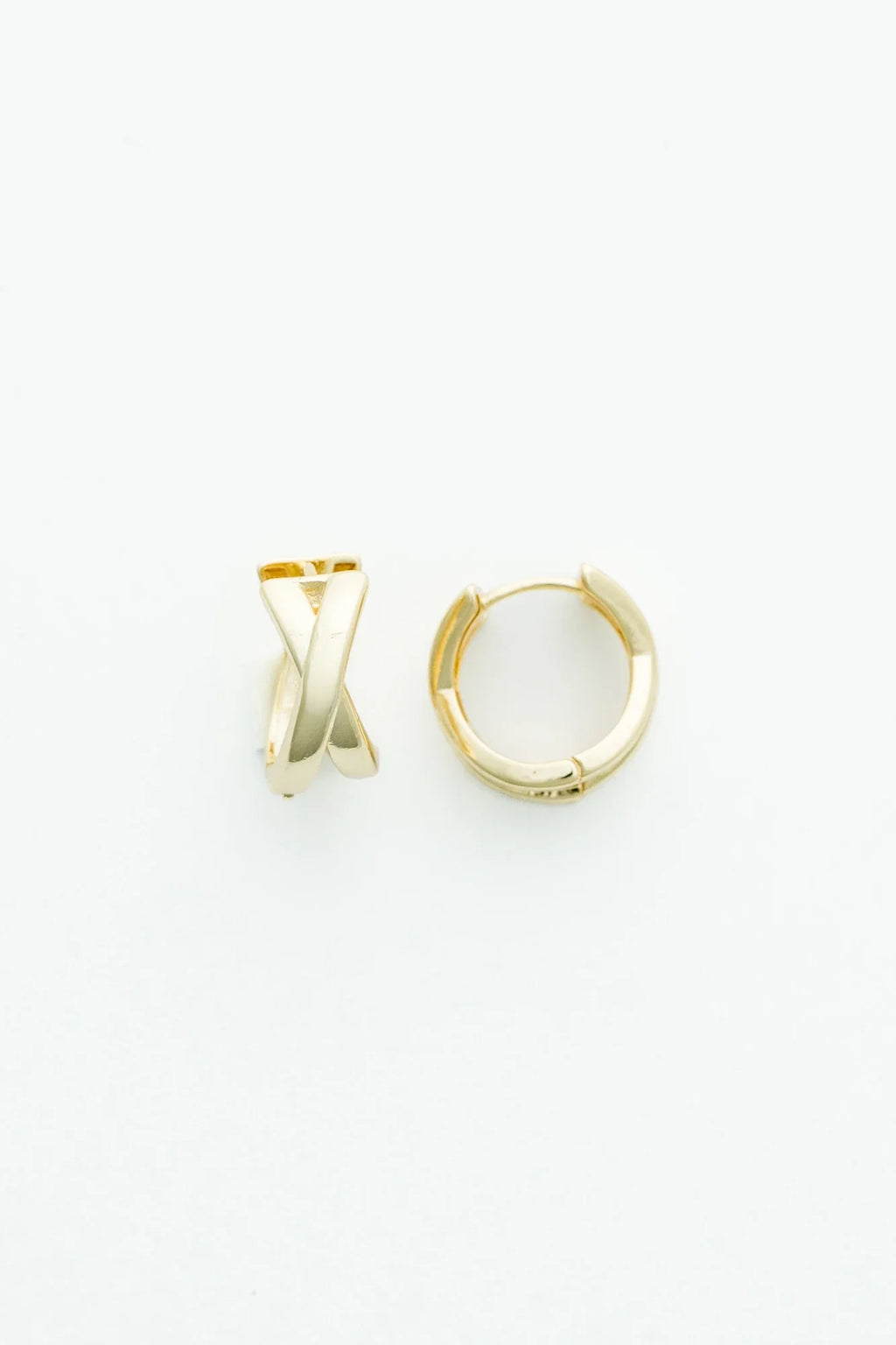 Francesca Crisscross Huggie Hoop | Gold