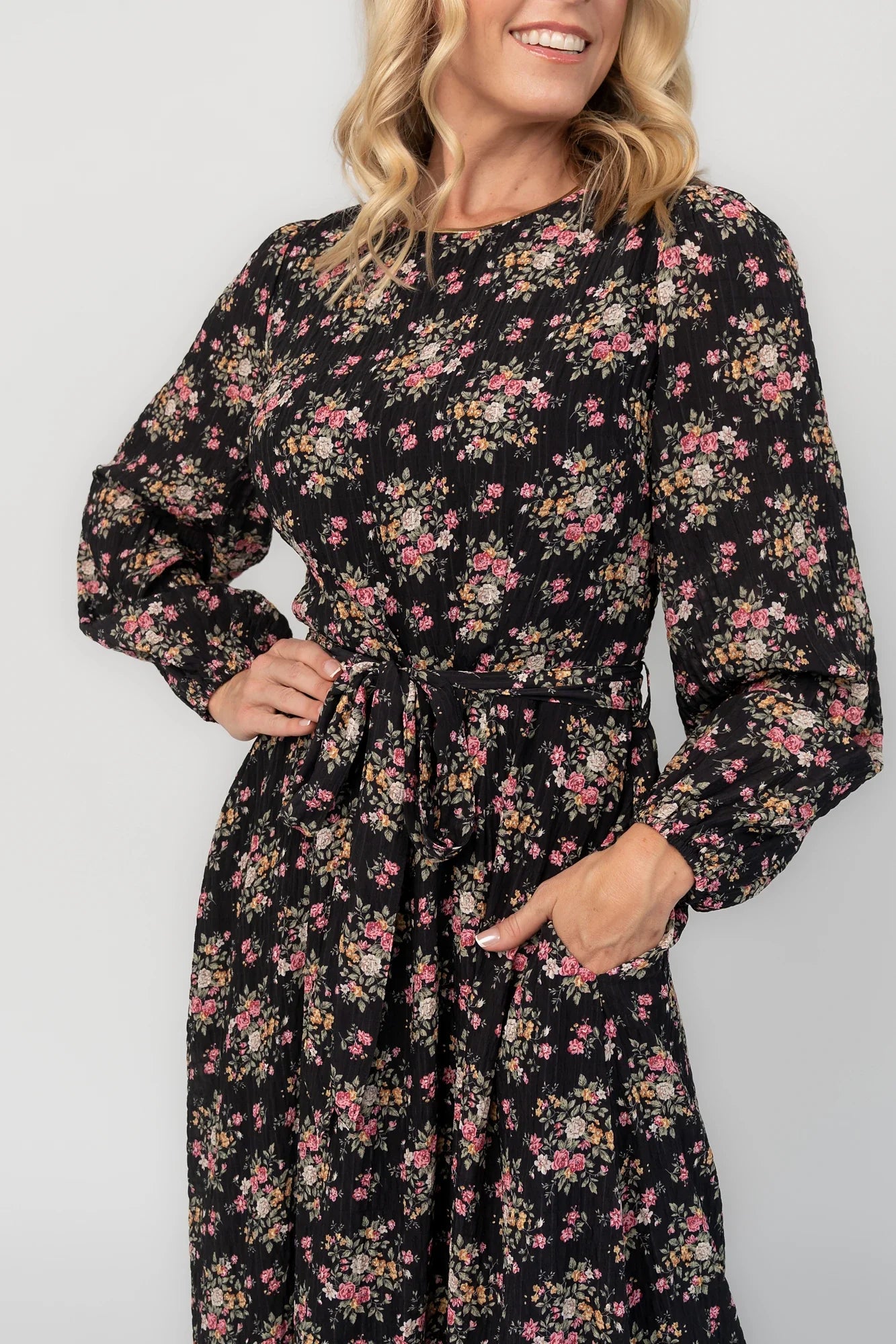 Idalia Midi Dress | Black Floral Secondary image
