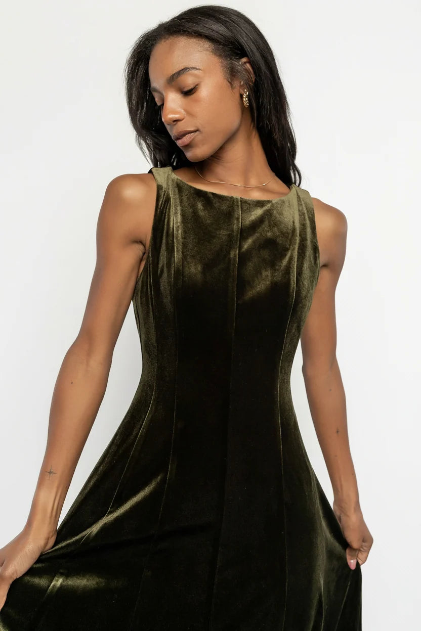 Annika Velvet Midi Dress | Olive Secondary image