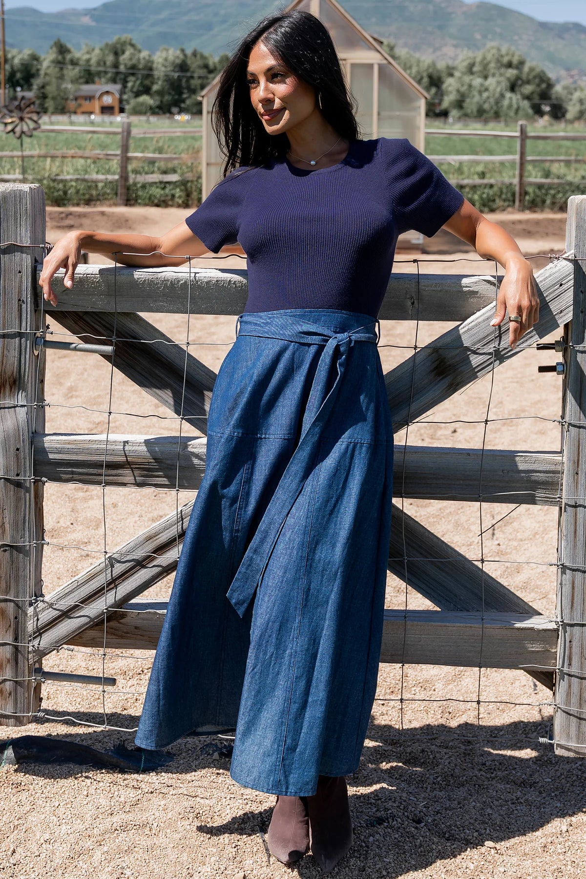 Olina Midi Dress | Chambray + Navy