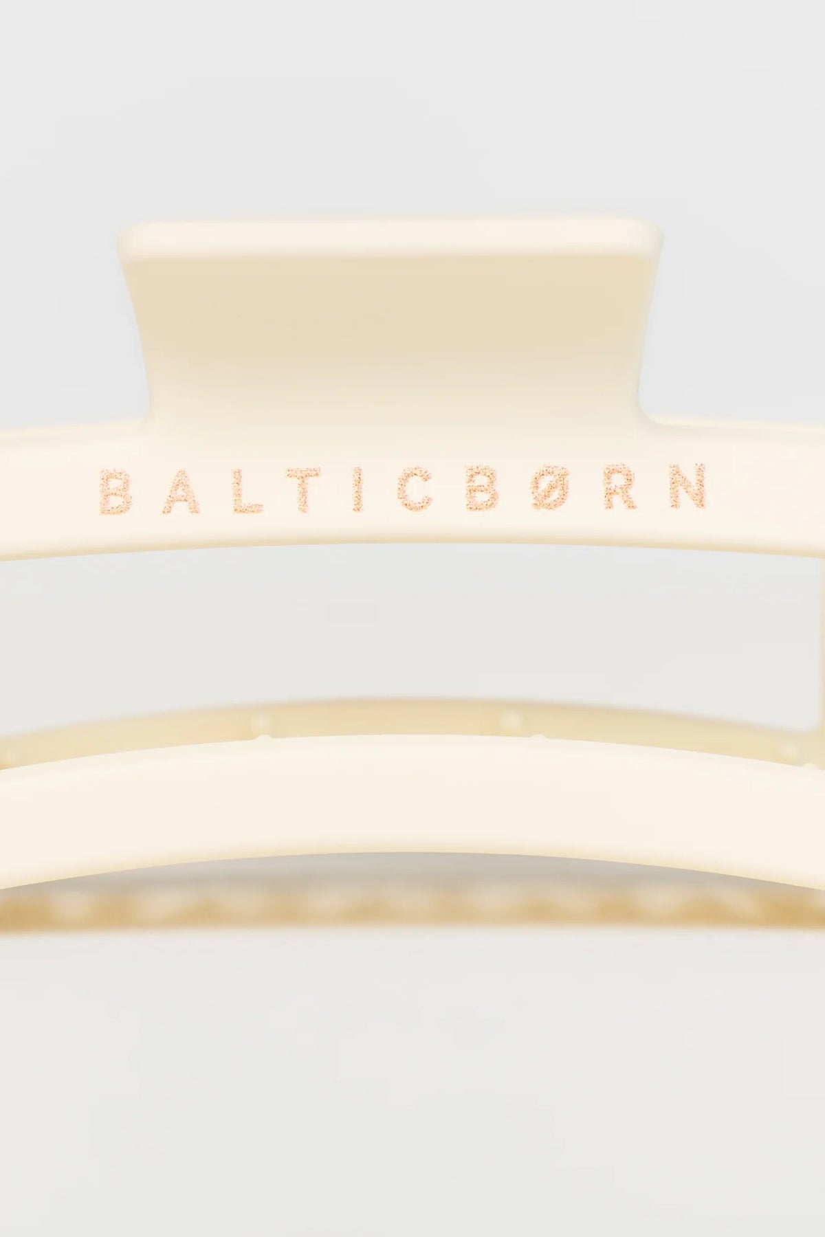 Trixie Matte Claw Clip | Ivory