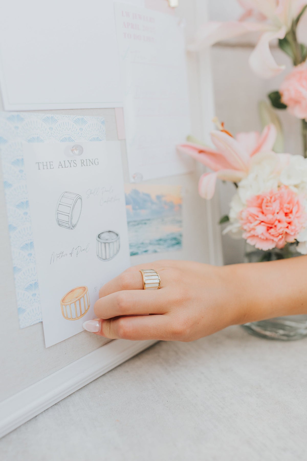 The Alys Ring