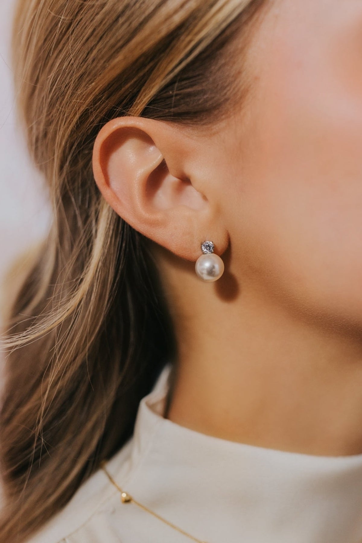 The Molly Pearl Studs in Silver Main image