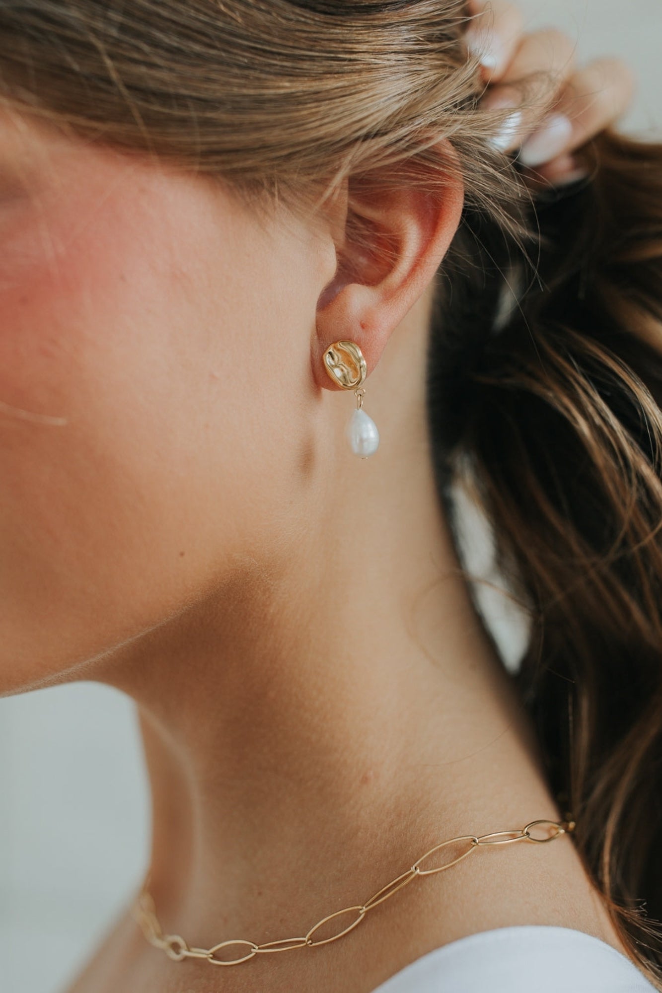 The Ophelia Pearl Studs Secondary image