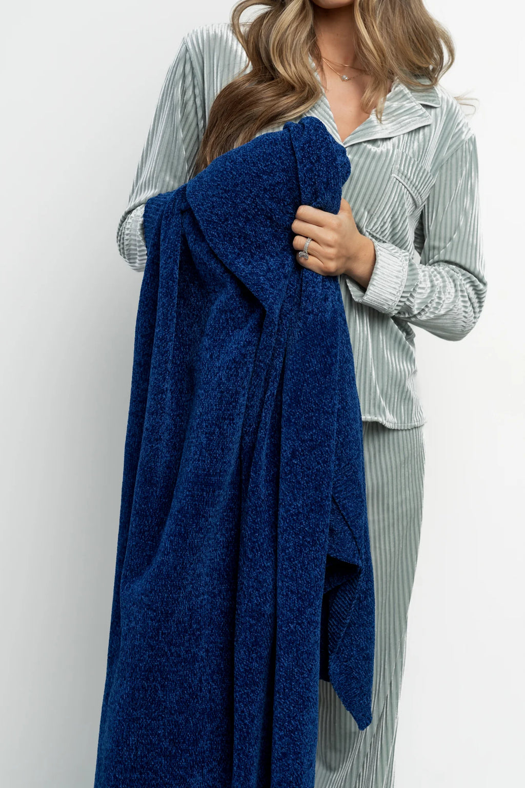 Chrissy Throw Blanket | Cobalt