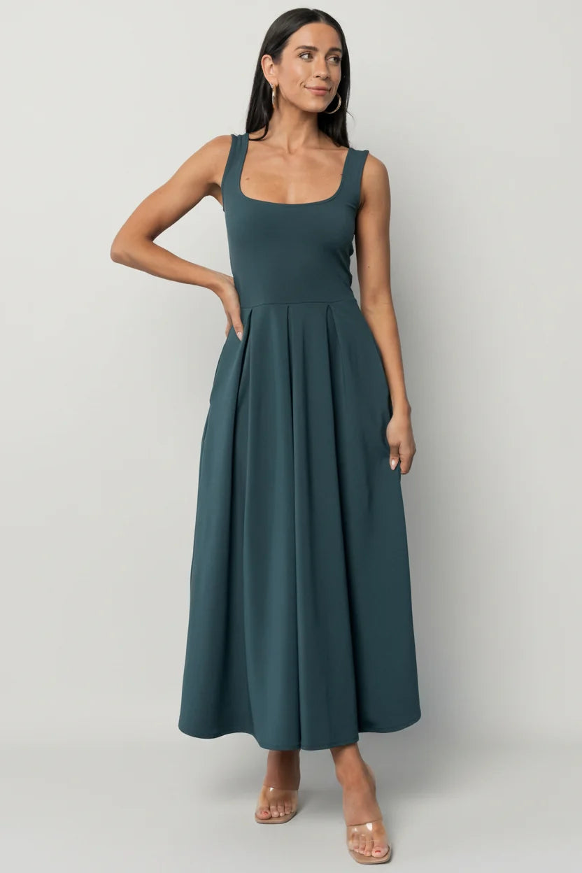 Giavanna Maxi Dress | Dark Green Main image