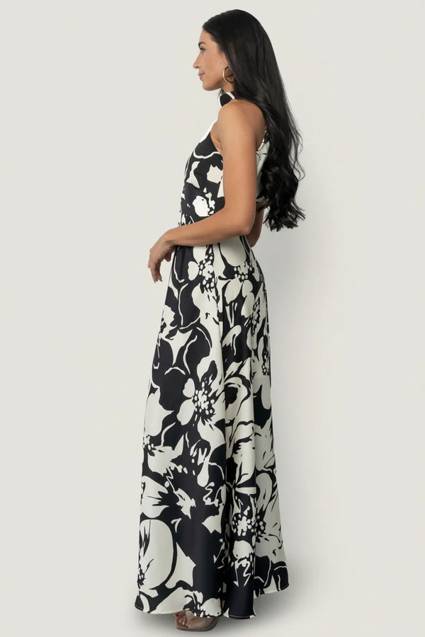 Melodía Halter Maxi Dress | Black + White Floral