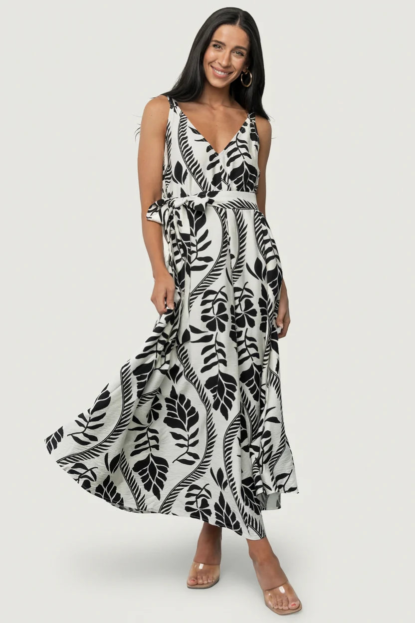 Sofía Maxi Dress | Ivory + Black Main image