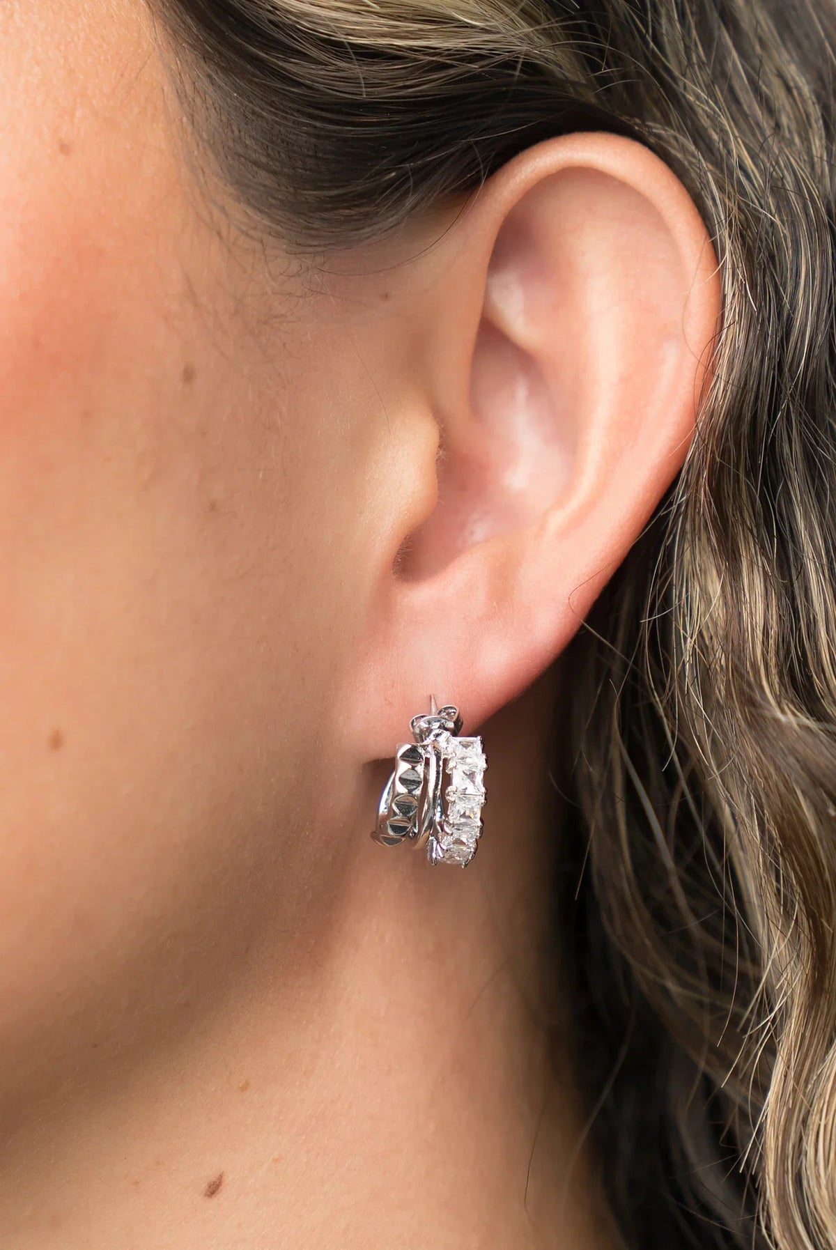 Ali Stacked Huggie Hoops | Silver