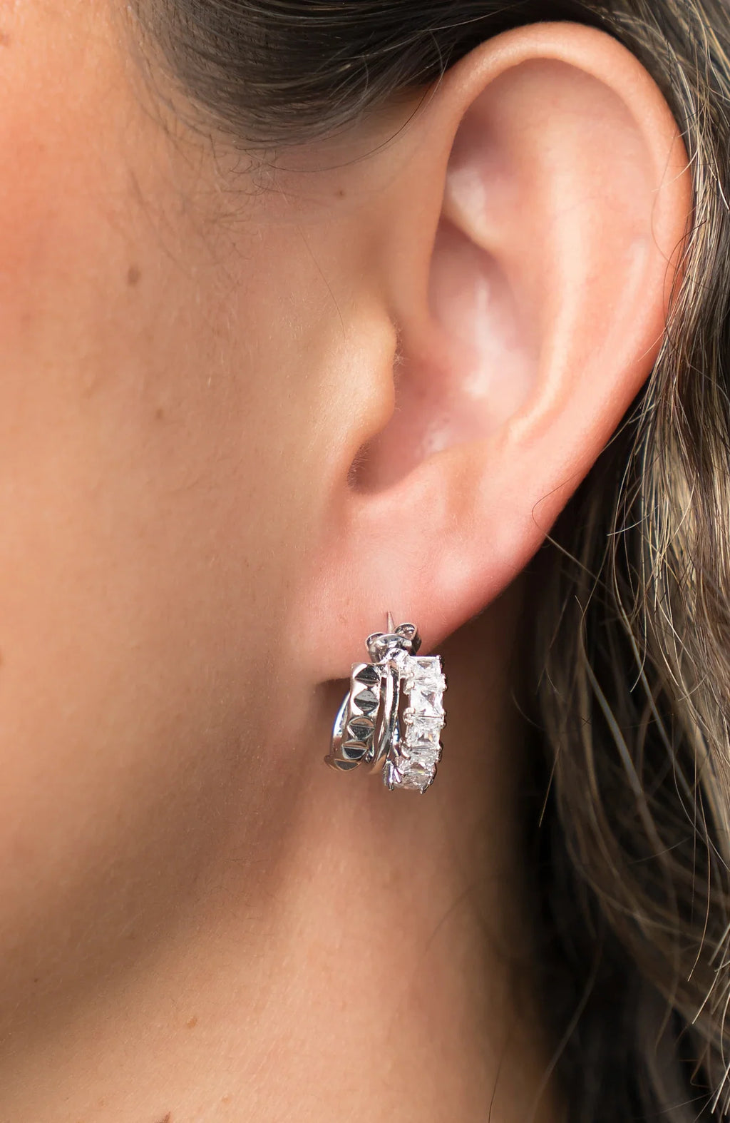 Ali Stacked Huggie Hoops | Silver