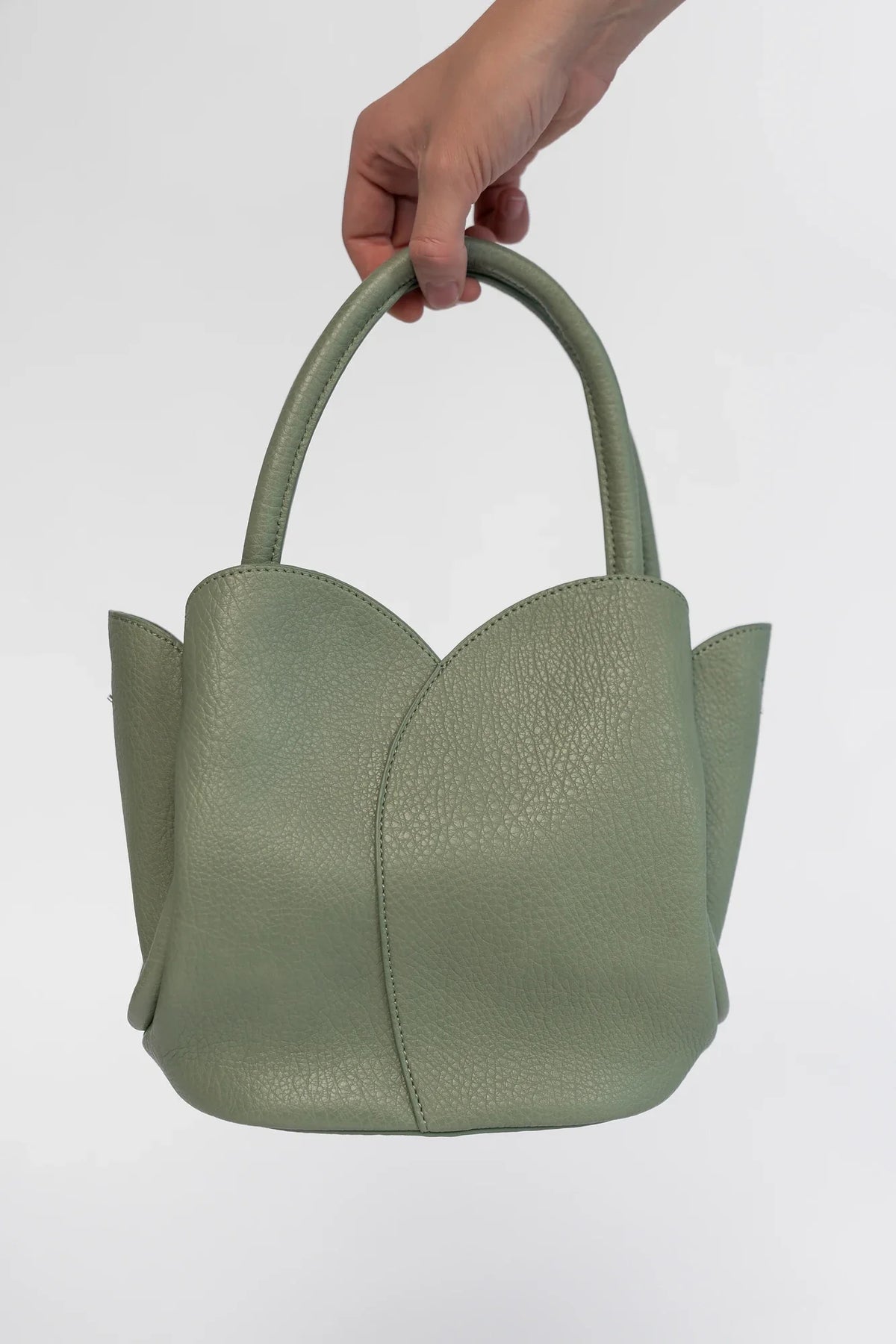 Beloved Tulip Tote Bag | Moss Main image