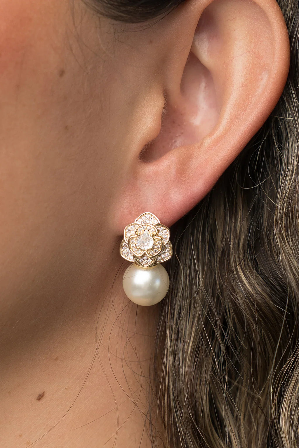 Helena Floral Pearl Drop Earrings | Gold