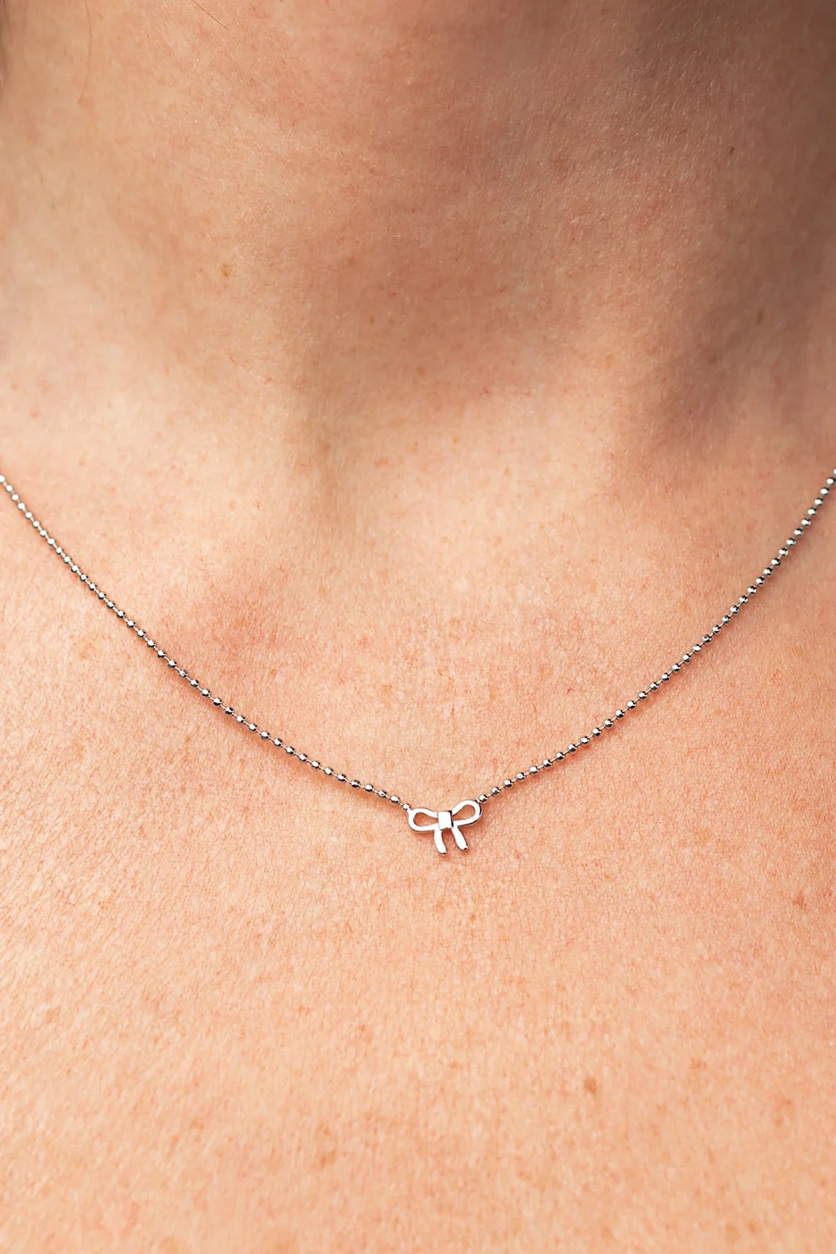 Holly Ribbon Bow Necklace | Silver