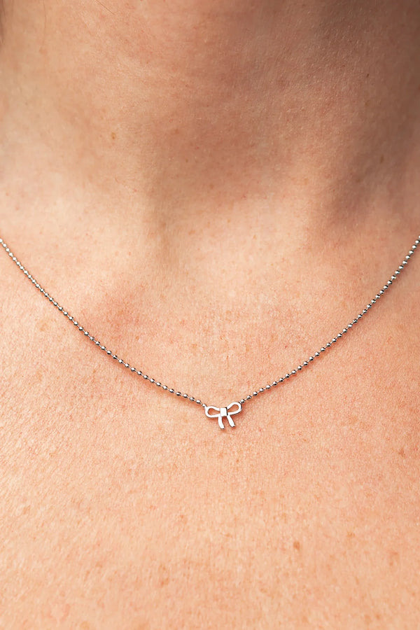 Holly Ribbon Bow Necklace | Silver