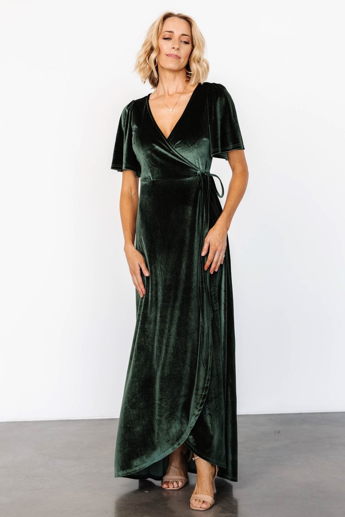 Katelyn Velvet Maxi Wrap Dress | Deep Green Main image