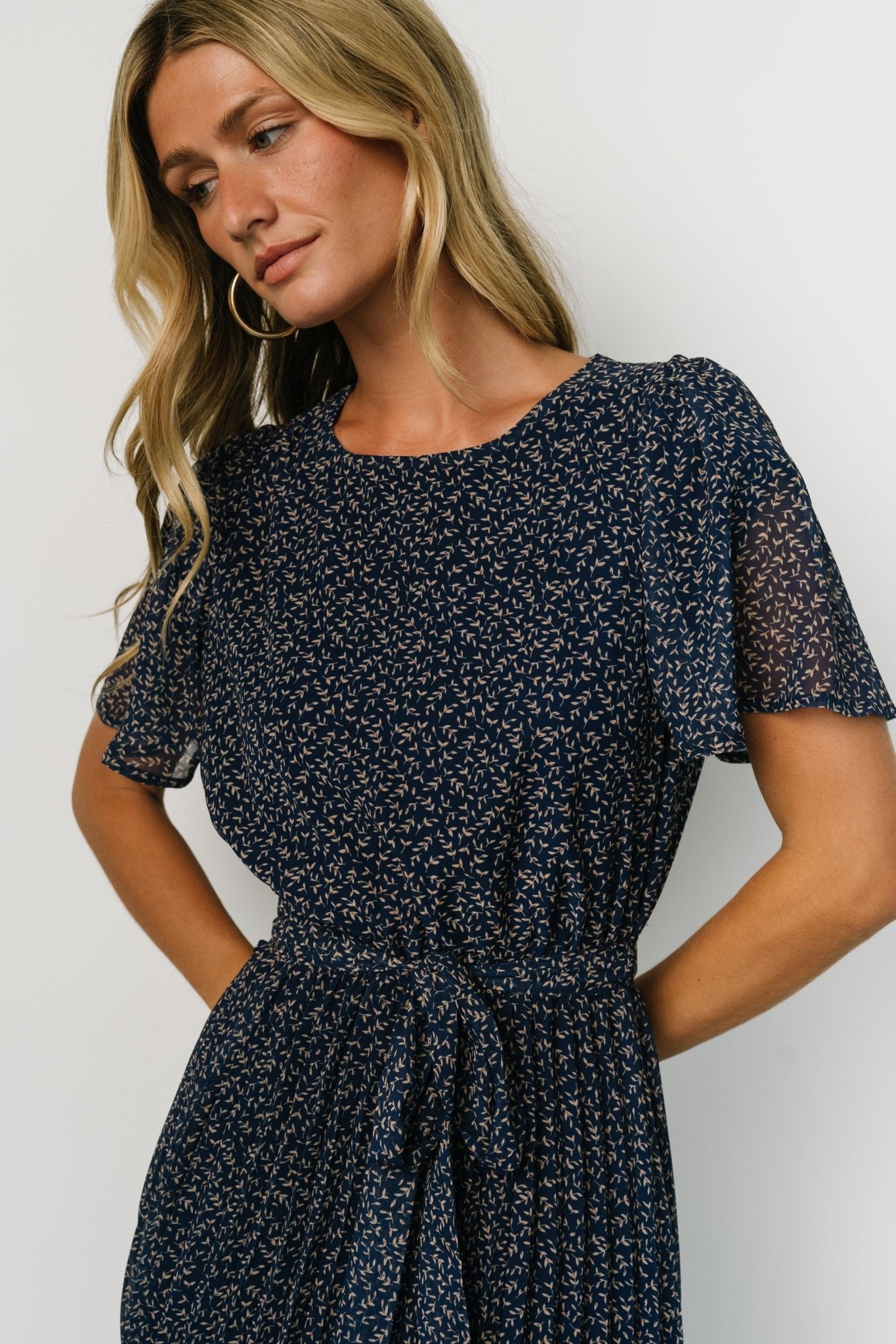 Prim Pleated Dress | Navy Print Secondary image