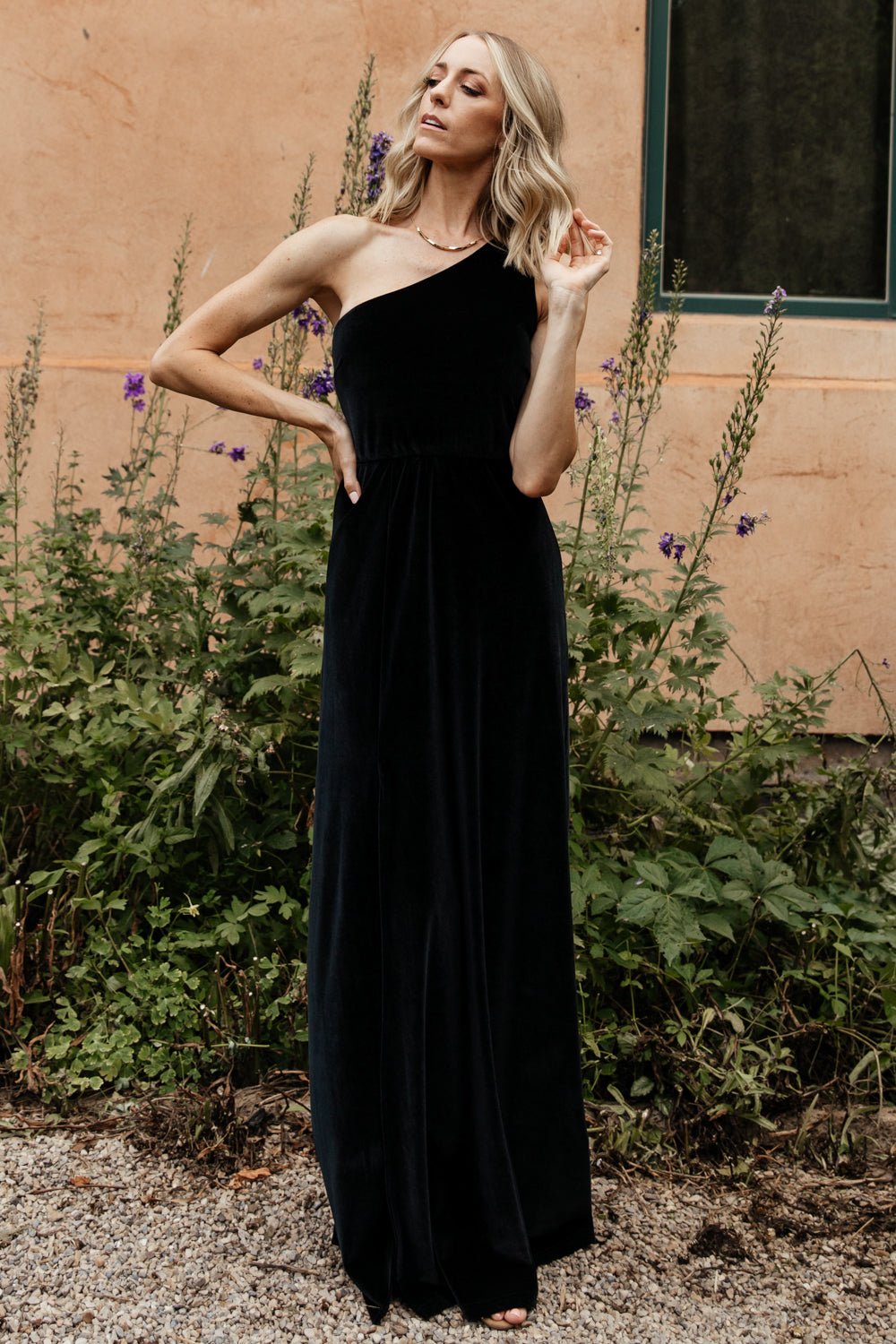 Tatiana Velvet One Shoulder Maxi Dress | Black Main image