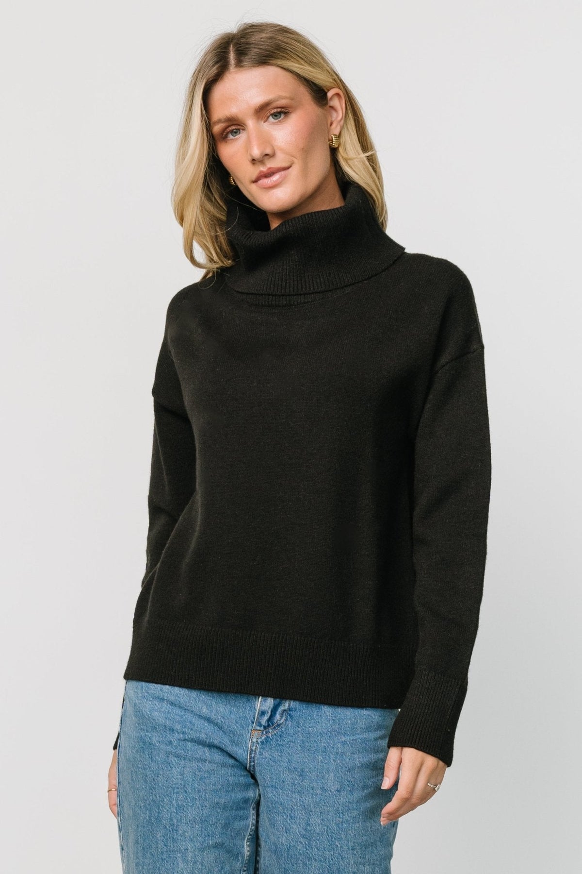 Tera Turtleneck Sweater | Black Main image