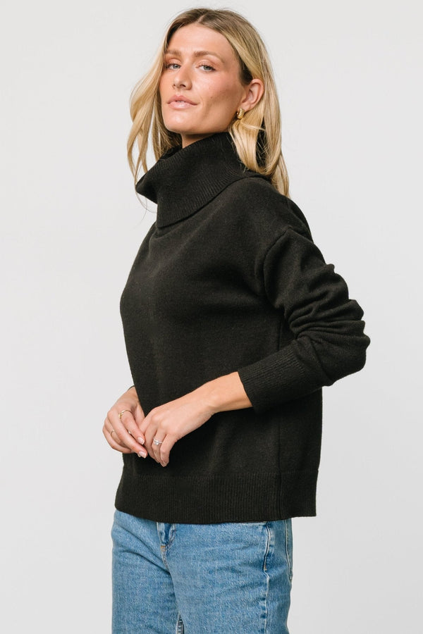 Tera Turtleneck Sweater | Black