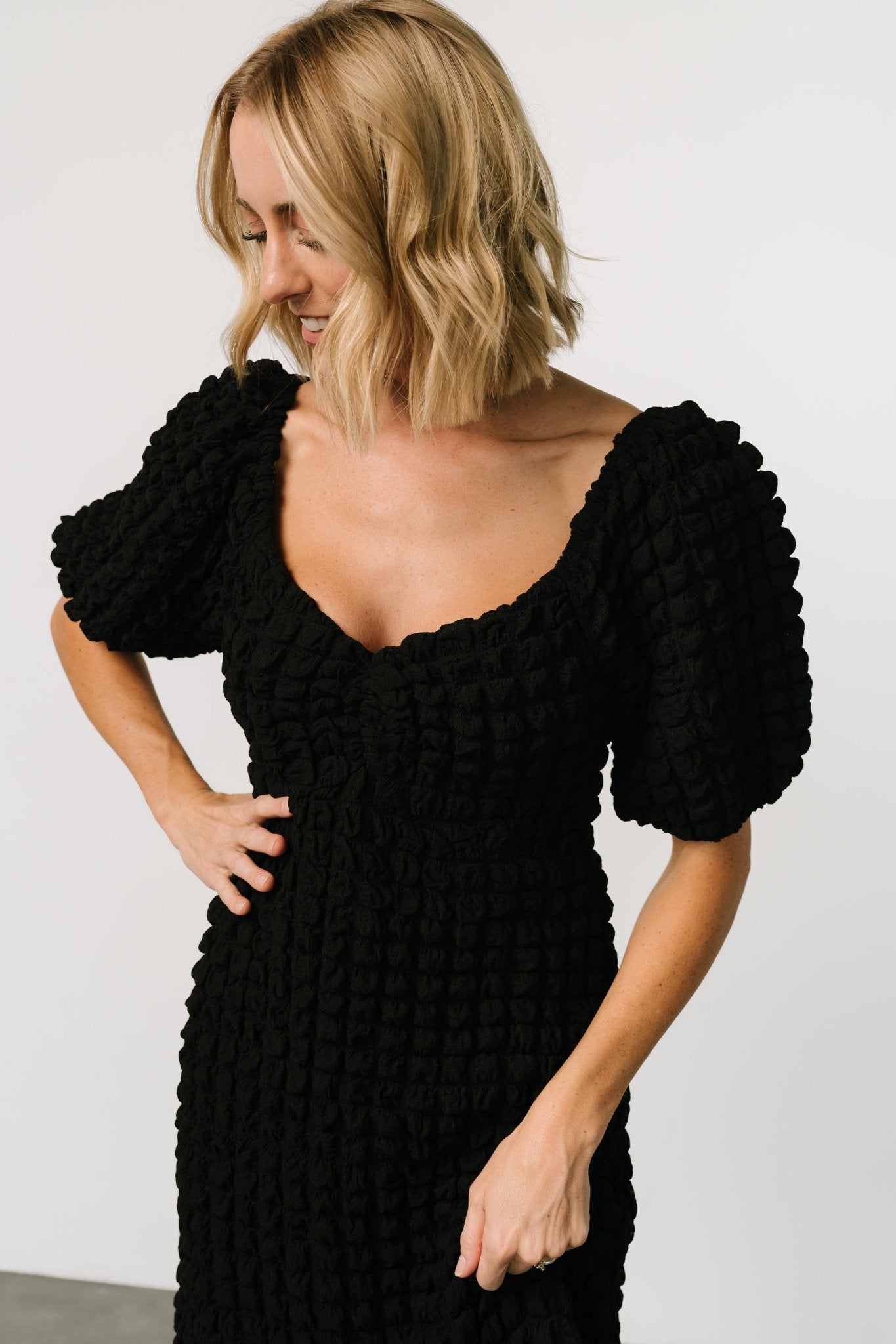 Therese Textured Dress | Black Secondary image