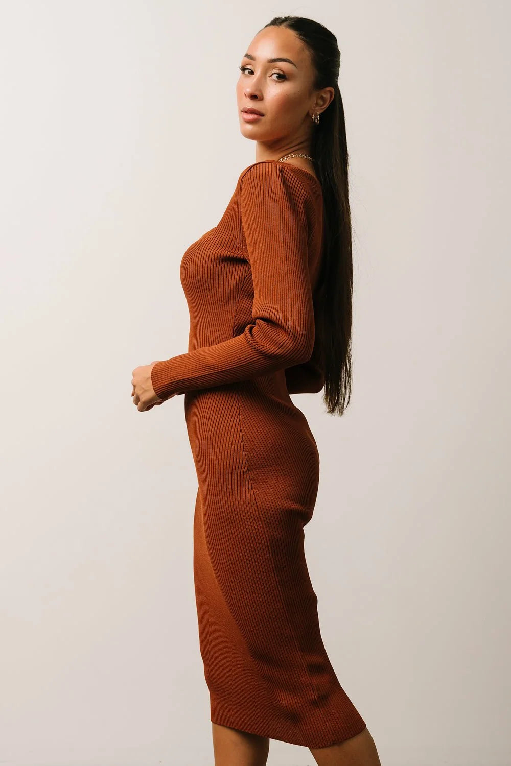 Waldorf Ribbed Midi Dress | Chestnut